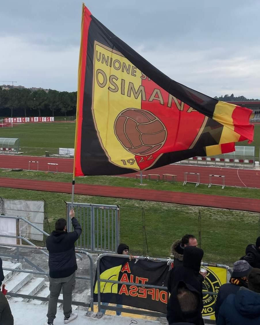 U24 Bandiera Ultras Kaiserslautern 90 x 150 cm